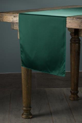 Matte Lamour Hunter table runner